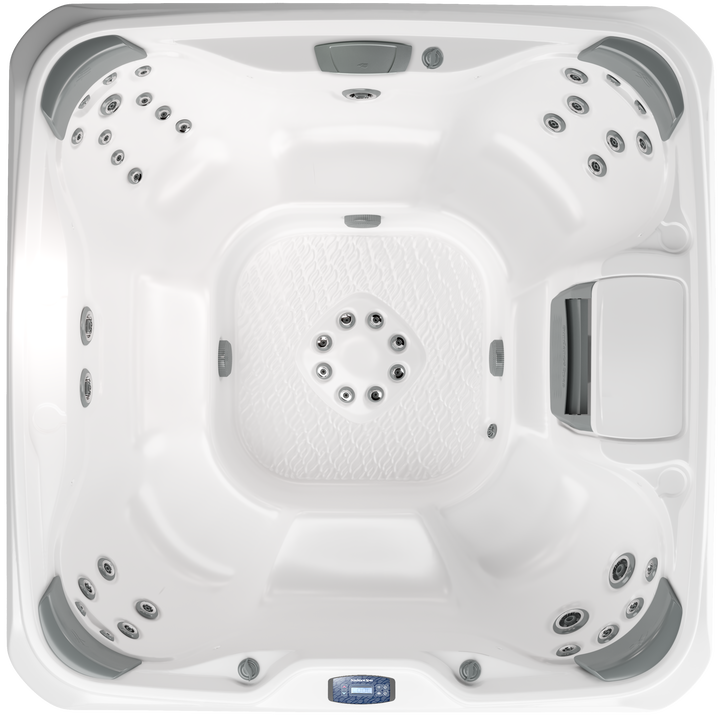McKinley™ 680 Series by Sundance® Spas