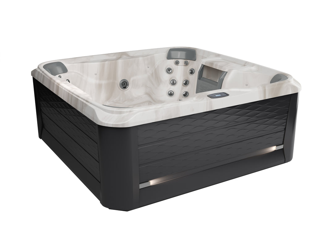 McKinley™ 680 Series by Sundance® Spas