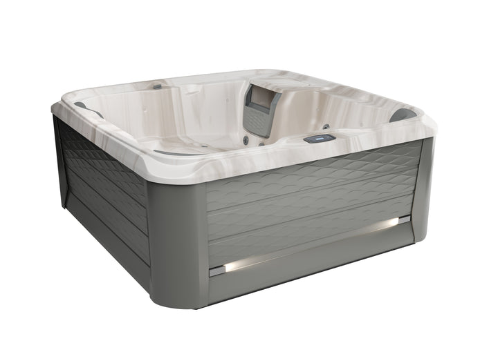 Peyton™ 680 Series by Sundance® Spas