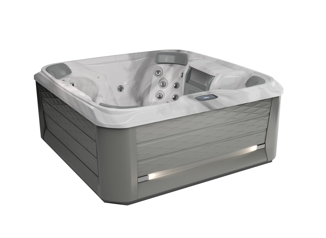 Prado™ 680 Series by Sundance® Spas