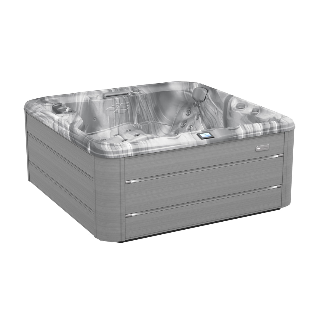 Hamilton™ 780 Series by Sundance® Spas