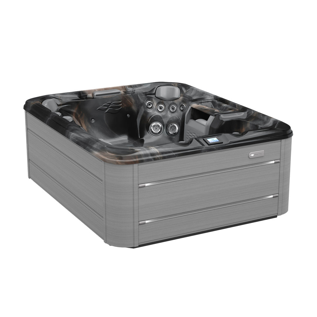 Montclair™ 780 Series by Sundance® Spas