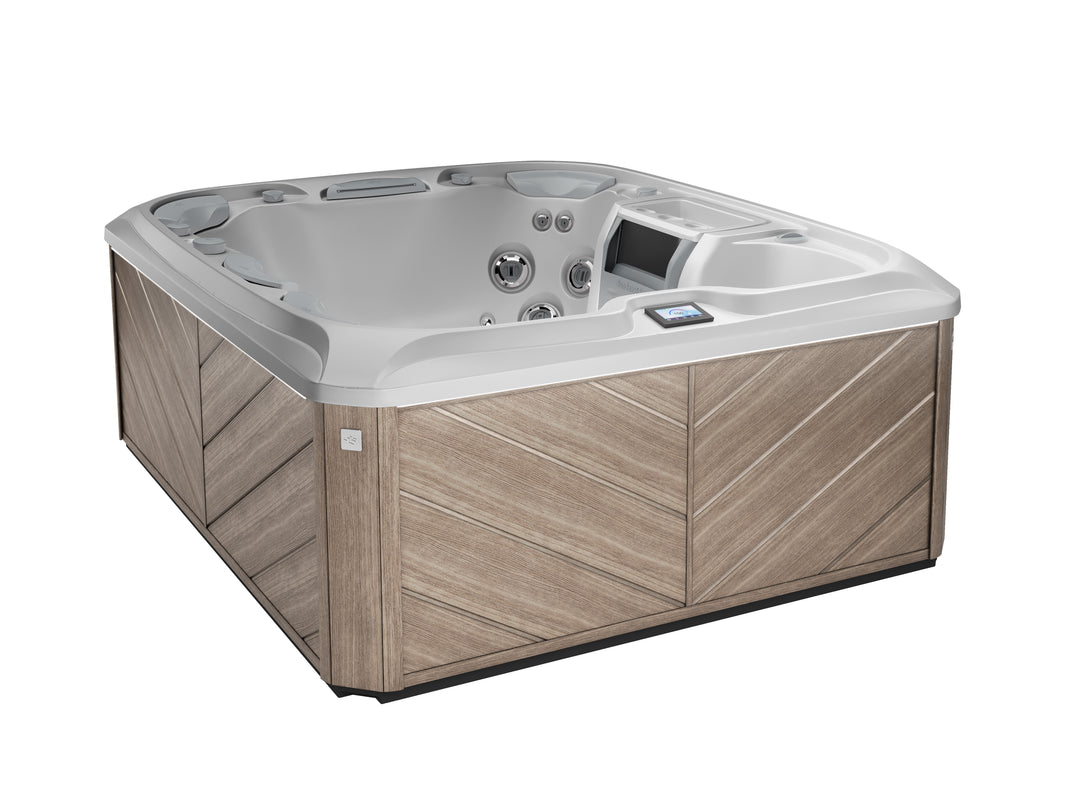 Marin™ 880 Series by Sundance® Spas